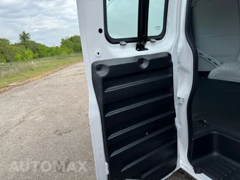 2024 Chevrolet Express 3500 Cargo Van 1WT 135.0" WB - miniatura 16