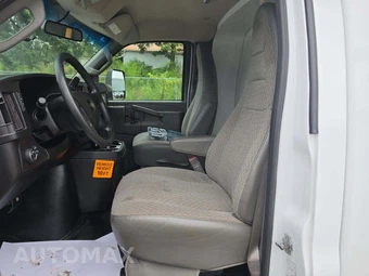 2024 Chevrolet Express 3500 Cutaway 1WT DRW - miniatura 6