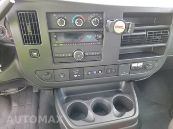 2024 Chevrolet Express 3500 Cutaway 1WT DRW - miniatura 11