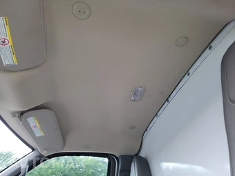 2024 Chevrolet Express 3500 Cutaway 1WT DRW - miniatura 13