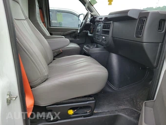 2024 Chevrolet Express 3500 Cutaway 1WT DRW - miniatura 8