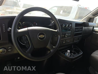 2024 Chevrolet Express 3500 Passenger Van LS 1LS 155.1" WB - miniatura 11