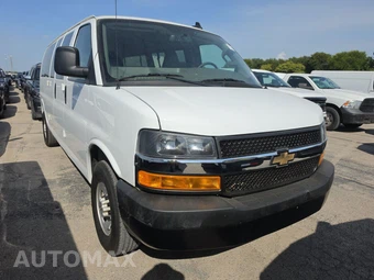 2024 Chevrolet Express 3500 Passenger Van LS 1LS 155.1" WB - miniatura 3