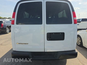 2024 Chevrolet Express 3500 Passenger Van LS 1LS 155.1" WB - miniatura 5