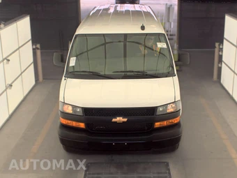 2024 Chevrolet Express 3500 Passenger Van LS 1LS 155.1" WB - miniatura 2