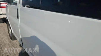 2024 Chevrolet Express 3500 Passenger Van LS 1LS 155.1" WB - miniatura 21