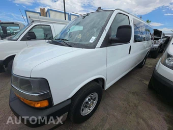 2024 Chevrolet Express 3500 Passenger Van LT 1LT 155.1" WB