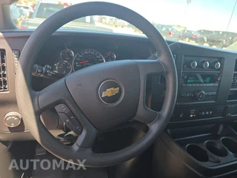 2024 Chevrolet Express 3500 Passenger Van LT 1LT 155.1" WB - miniatura 10