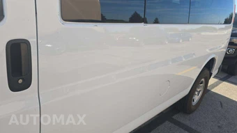 2024 Chevrolet Express 3500 Passenger Van LT 1LT 155.1" WB - miniatura 27