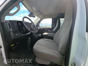 2024 Chevrolet Express 3500 Passenger Van LT 1LT 155.1" WB - miniatura 7