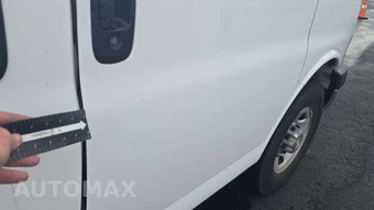 2024 Chevrolet Express 3500 Passenger Van LT 1LT 155.1" WB - miniatura 23