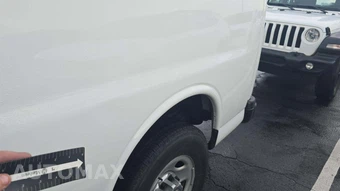 2024 Chevrolet Express 3500 Passenger Van LT 1LT 155.1" WB - miniatura 29