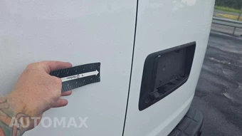 2024 Chevrolet Express 3500 Passenger Van LT 1LT 155.1" WB - miniatura 32