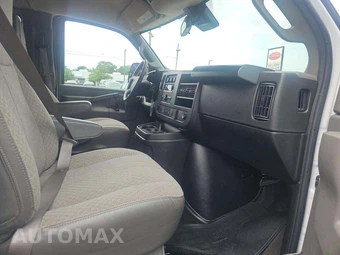 2024 Chevrolet Express 3500 Passenger Van LT 1LT 155.1" WB - miniatura 18