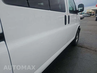2024 Chevrolet Express 3500 Passenger Van LT 1LT 155.1" WB - miniatura 24