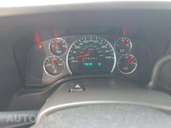 2024 Chevrolet Express 3500 Passenger Van LT 1LT 155.1" WB - miniatura 9