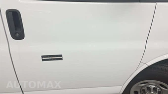 2024 Chevrolet Express 3500 Passenger Van LT 1LT 155.1" WB - miniatura 26