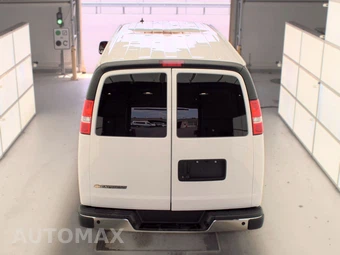 2024 Chevrolet Express 3500 Passenger Van LT 1LT 155.1" WB - miniatura 5