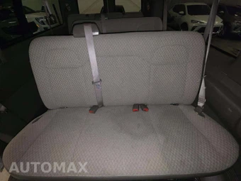 2024 Chevrolet Express 3500 Passenger Van LT 1LT 155.1" WB - miniatura 13