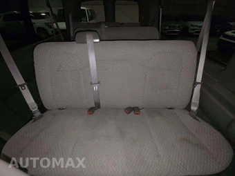 2024 Chevrolet Express 3500 Passenger Van LT 1LT 155.1" WB - miniatura 13