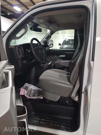 2024 Chevrolet Express 3500 Passenger Van LT 1LT 155.1" WB - miniatura 6
