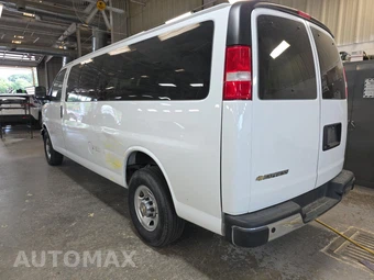 2024 Chevrolet Express 3500 Passenger Van LT 1LT 155.1" WB - miniatura 6