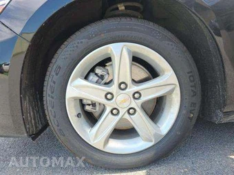 2024 Chevrolet Malibu LS 1FL – miniatura 31