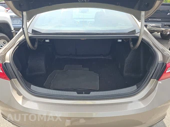 2024 Chevrolet Malibu LS 1FL – miniatura 16