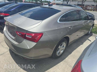2024 Chevrolet Malibu LS 1LS - miniatura 3