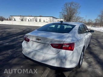 2024 Chevrolet Malibu LS 1LS - miniatura 10