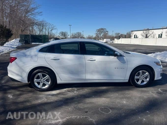 2024 Chevrolet Malibu LS 1LS - miniatura 9