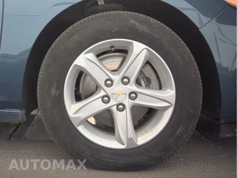 2024 Chevrolet Malibu LS 1LS – miniatura 10