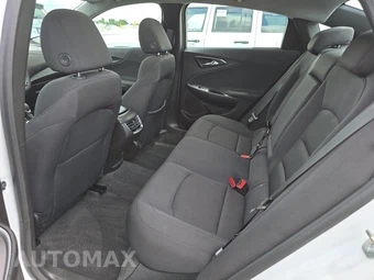 2024 Chevrolet Malibu LT 1LT – miniatura 13