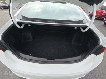 2024 Chevrolet Malibu LT 1LT – miniatura 14