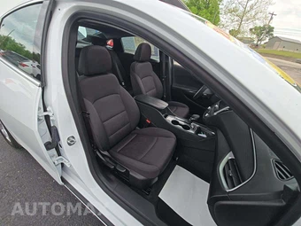 2024 Chevrolet Malibu LT 1LT – miniatura 18