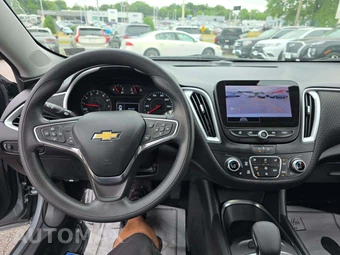 2024 Chevrolet Malibu LT 1LT – miniatura 10