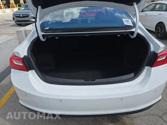 2024 Chevrolet Malibu LT 1LT – miniatura 16