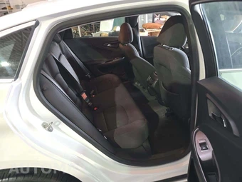 2024 Chevrolet Malibu LT 1LT – miniatura 16