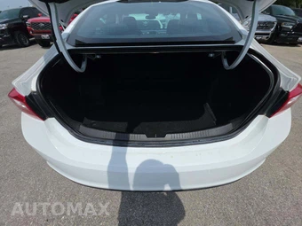 2024 Chevrolet Malibu LT 1LT – miniatura 11
