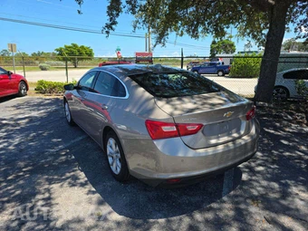 2024 Chevrolet Malibu LT 1LT - miniatura 2