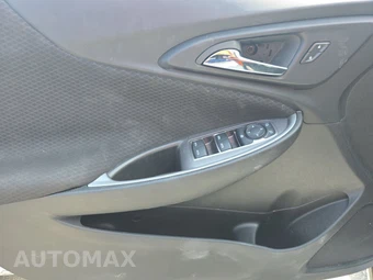 2024 Chevrolet Malibu LT 1LT – miniatura 9