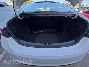 2024 Chevrolet Malibu LT 1LT – miniatura 15
