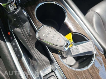 2024 Chevrolet Malibu LT 2LT - miniatura 8
