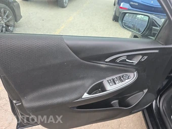 2024 Chevrolet Malibu RS 1SP – miniatura 9
