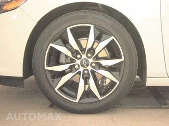 2024 Chevrolet Malibu RS 1SP - miniatura 9