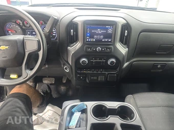 2024 Chevrolet Silverado 1500 Custom Crew Cab Medium Bed 1CX - miniatura 11