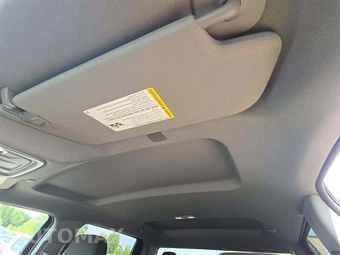 2024 Chevrolet Silverado 1500 Custom Crew Cab Medium Bed 1CX - miniatura 8