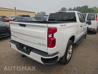 2024 Chevrolet Silverado 1500 Custom Crew Cab Medium Bed 1CX - miniatura 3