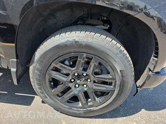 2024 Chevrolet Silverado 1500 Custom Crew Cab Medium Bed 1CX - miniatura 9