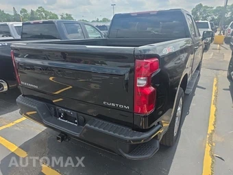 2024 Chevrolet Silverado 1500 Custom Crew Cab Medium Bed 1CX - miniatura 4